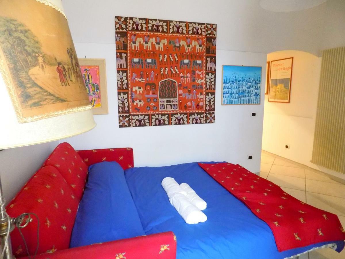 Wonderful Apartment - 5 Minutes Walking From The Beach Bari Exterior photo