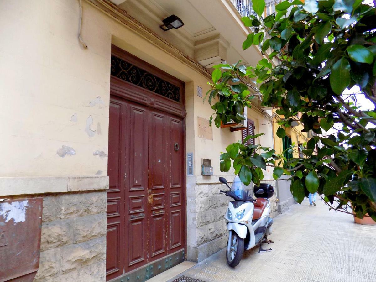 Wonderful Apartment - 5 Minutes Walking From The Beach Bari Exterior photo